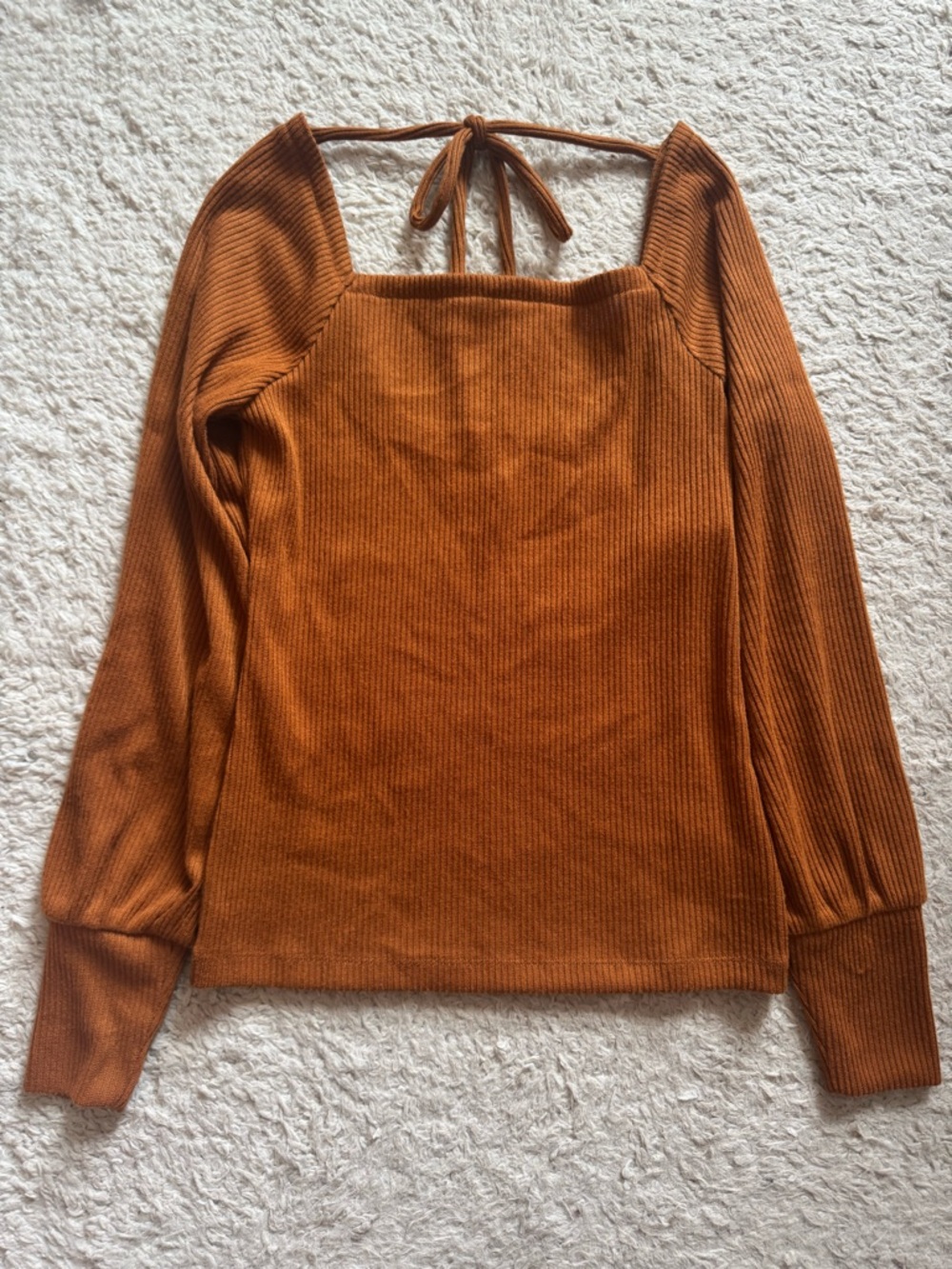 NWT free assembly top